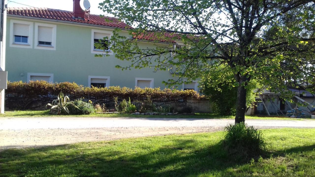 Green House Apartment Pula Exterior foto